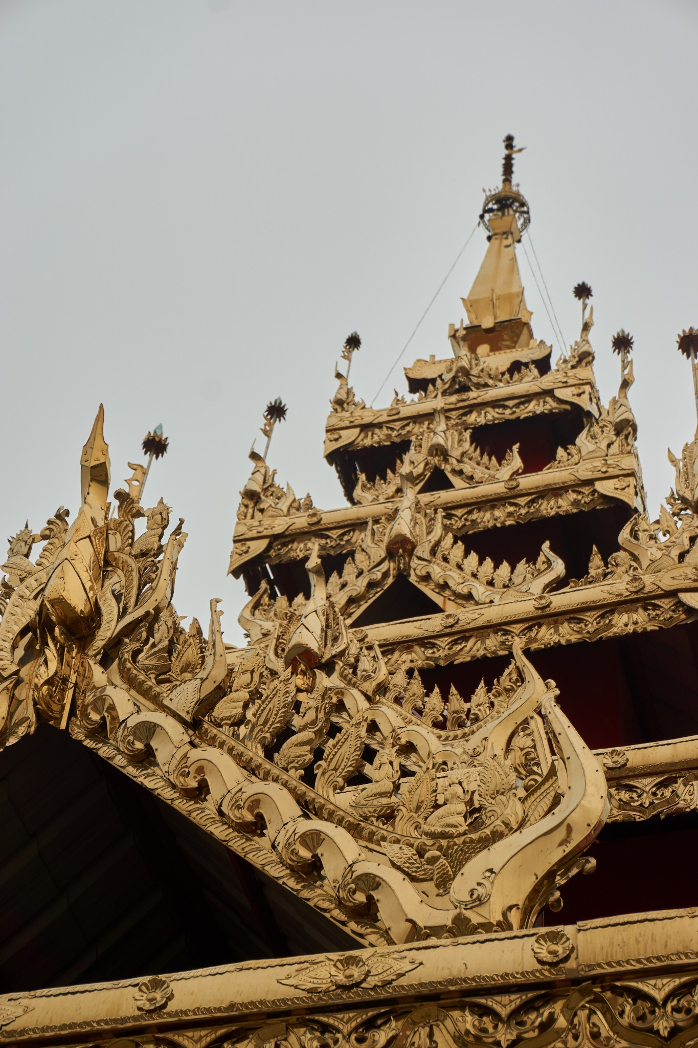 白马寺内参照曼德勒皇宫建造的四道主门